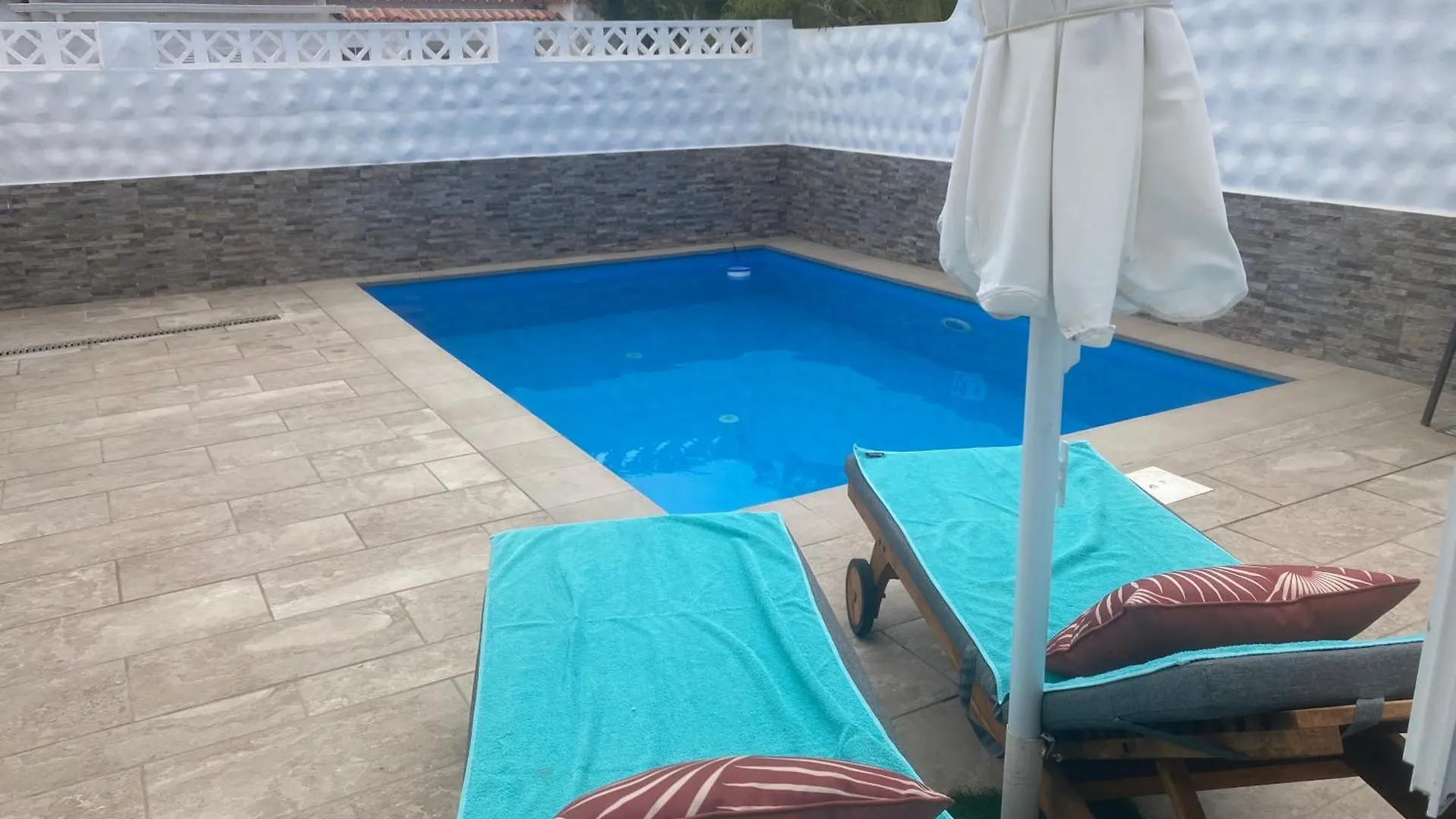 فيلا Casa Dos Jotas كوستا كالما 0*,